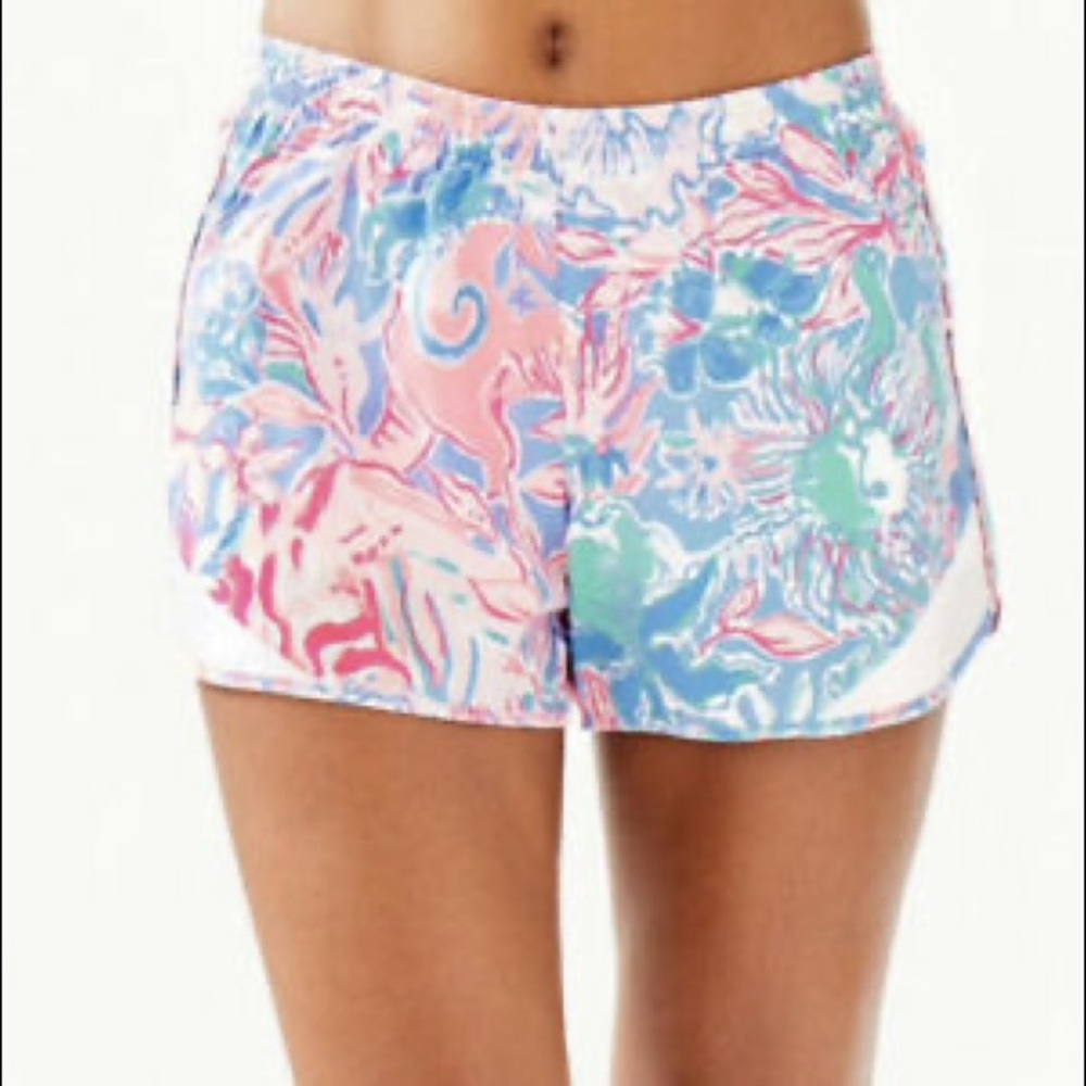 Lilly Pulitzer Ocean Trail Short size L